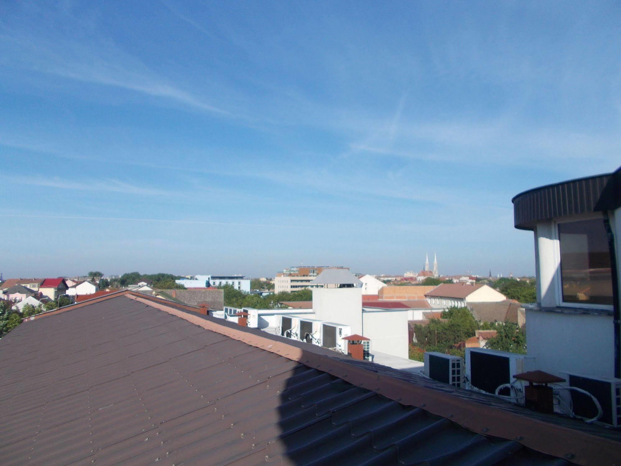 Hotel Reghina Timisoara Bagian luar foto